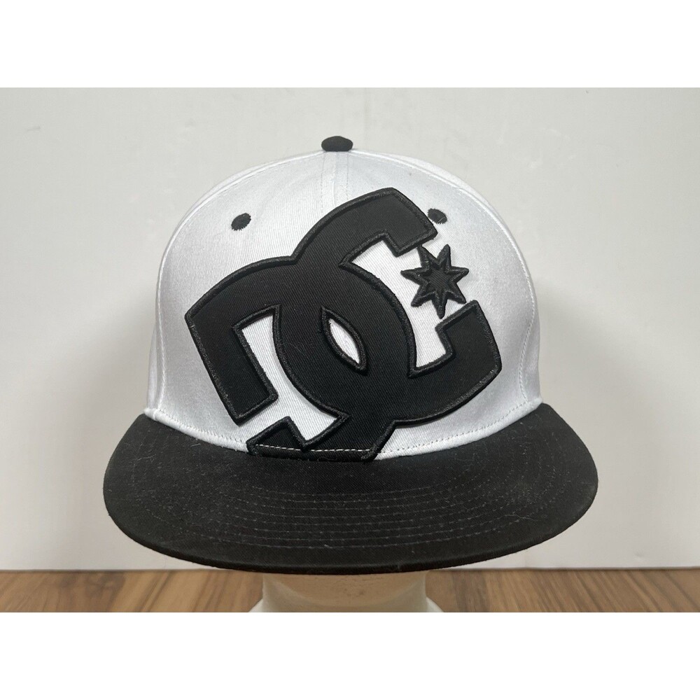 DC Shoes Double That Snapback Hat Cap White Black